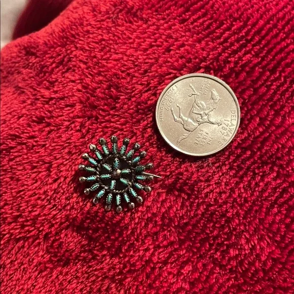 Zuni Sterling Silver Needle Point Turquoise Brooch Pin. - Picture 8 of 8